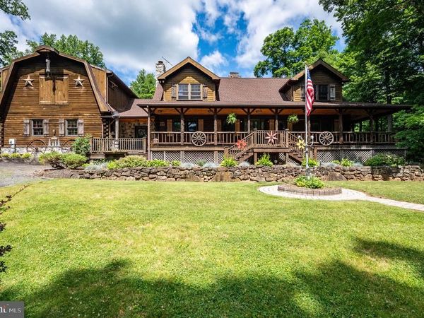 2101 OLD LANCASTER PI , REINHOLDS, PA 17569