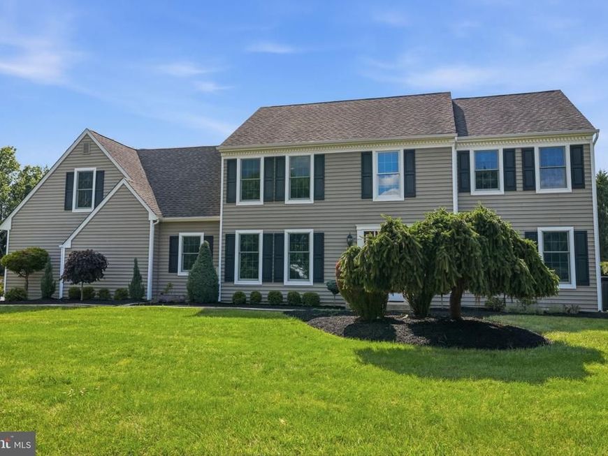 204 Heron Court , Washington Crossing, PA 18977 Main Photo