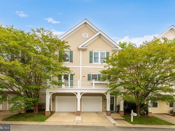 672 HEATHWALK MEWS , GAITHERSBURG, MD 20878