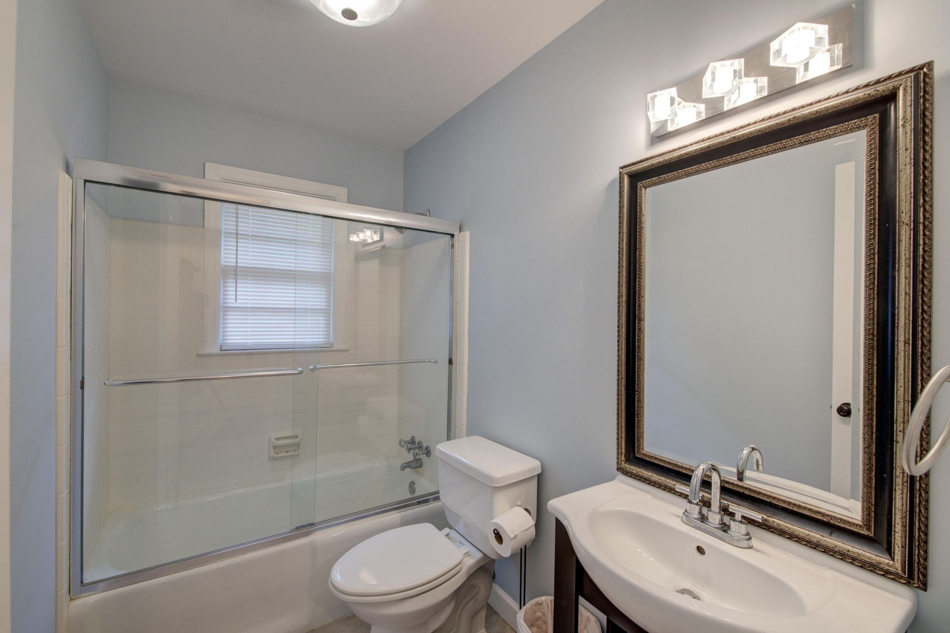 843 Trent Street Photo 19