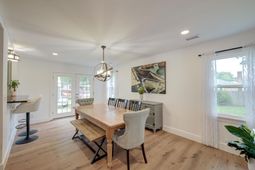 843 Trent Street photo 4