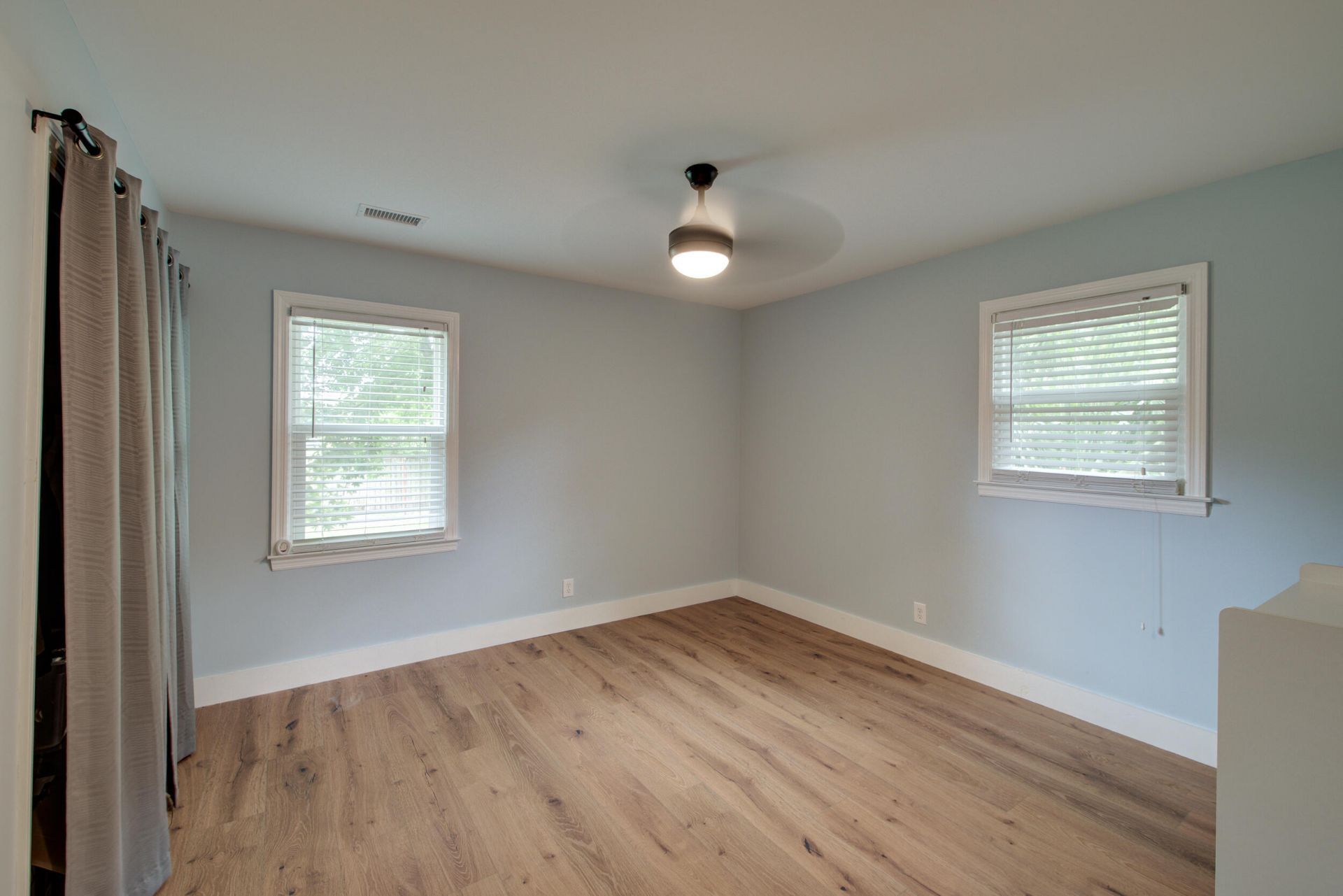 843 Trent Street Photo 21