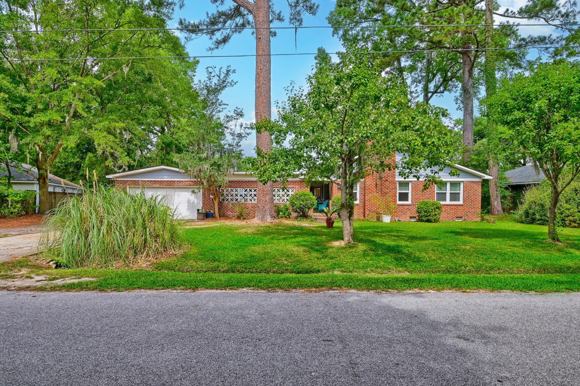 843 Trent Street Photo 49