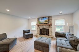 843 Trent Street photo 4