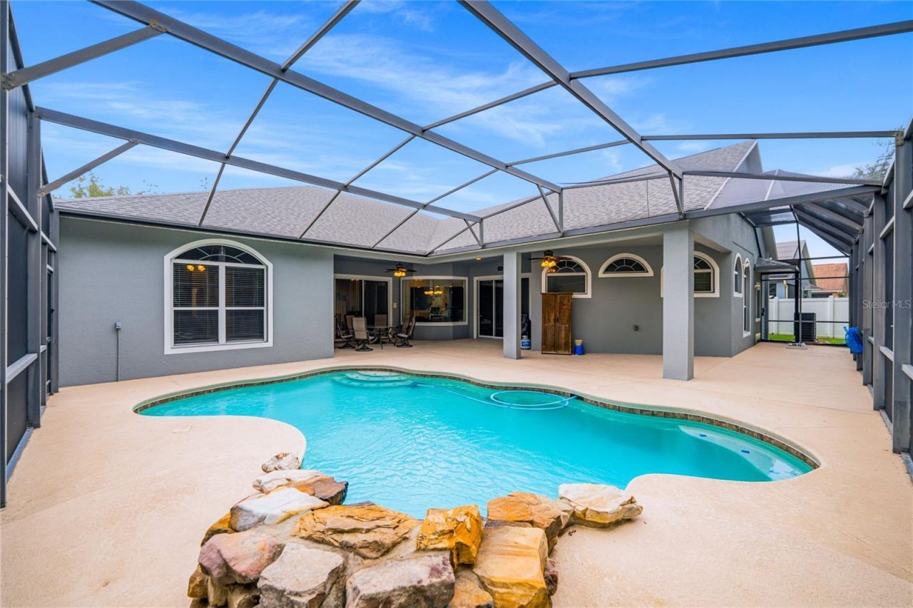 5977 Lake Melrose Drive, Orlando, FL 32829 Photo