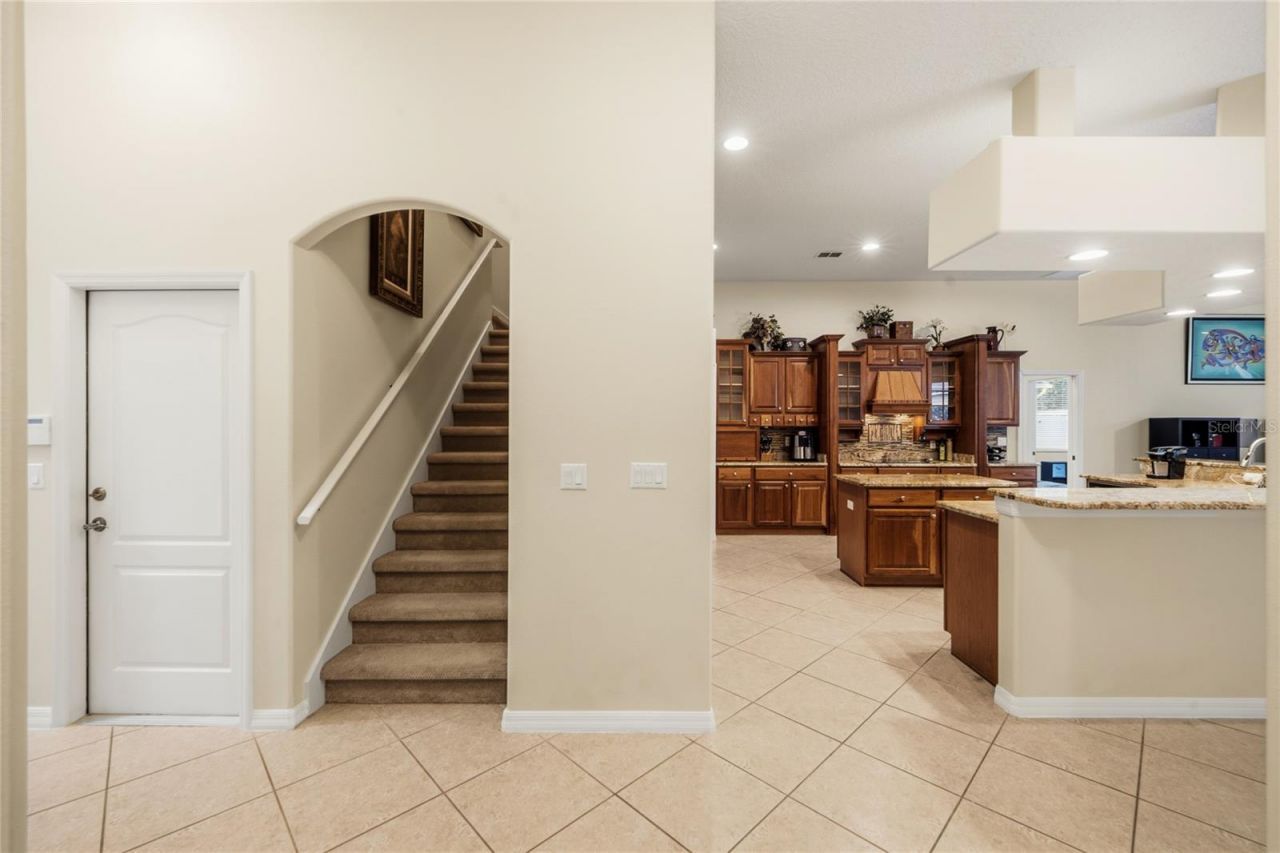 5977 Lake Melrose Drive, Orlando, FL 32829 Photo