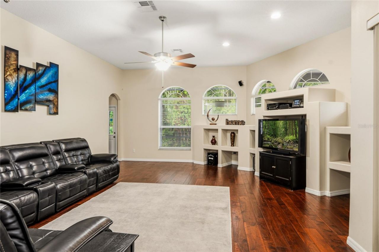 5977 Lake Melrose Drive, Orlando, FL 32829 Photo