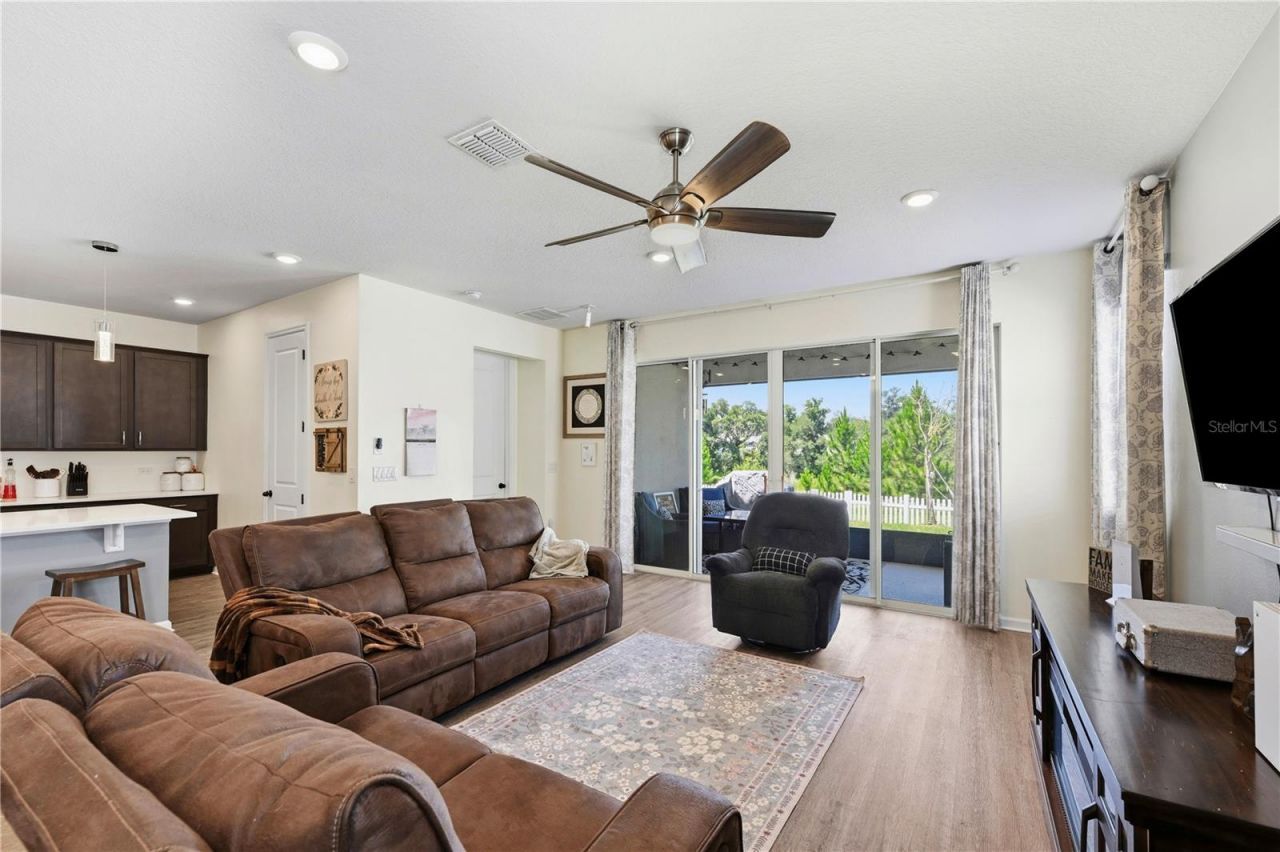 4005 Swan Goose Court , Okahumpka, FL 34762 Photo