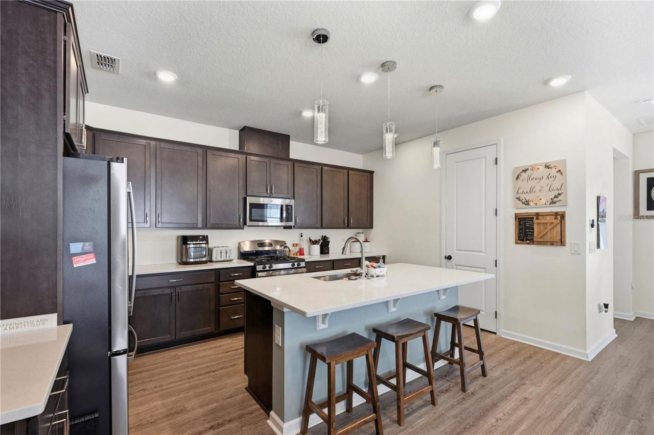 4005 Swan Goose Court , Okahumpka, FL 34762 Photo