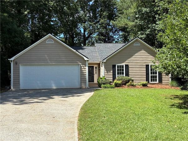 183 Colemans Bluff Drive , Woodstock, GA 30188