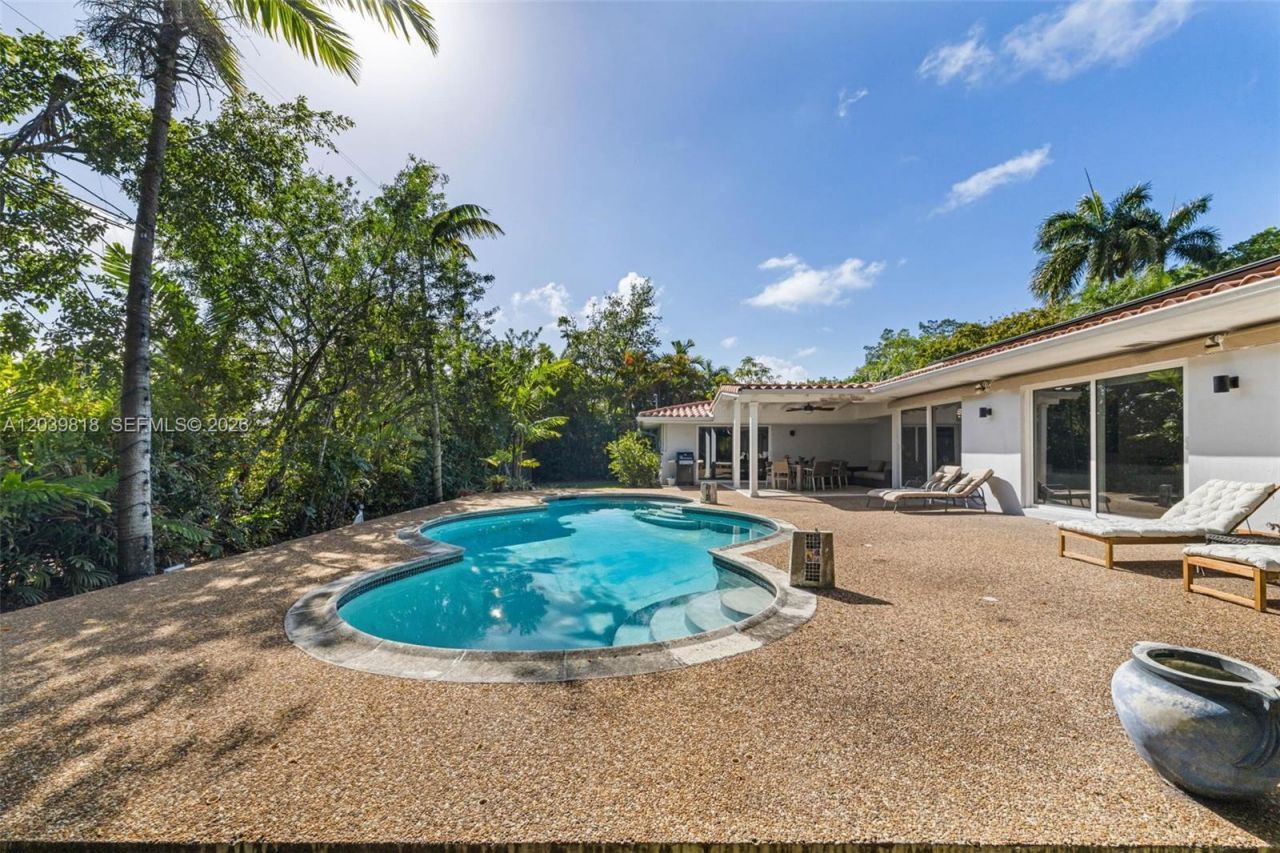 1014 Jefferson St , Hollywood, FL 33019 Photo