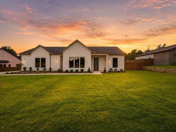 2626 Bainbridge Drive, Dallas, TX 75237