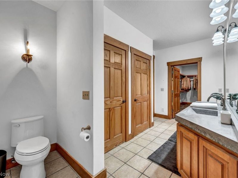 7184 Neff Road, Valley City, OH 44280 Photo 22