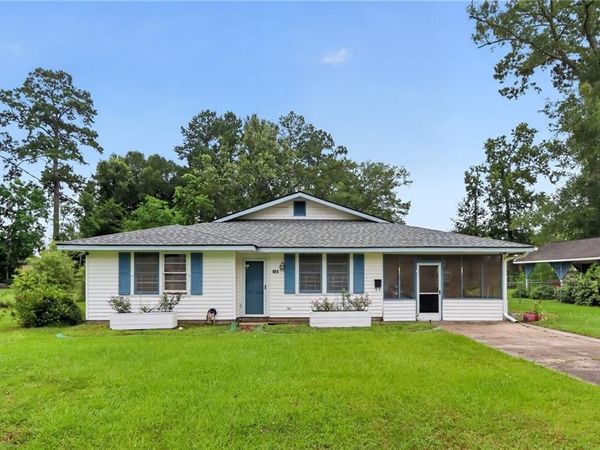335 BRANCH Street , Ponchatoula, LA 70454