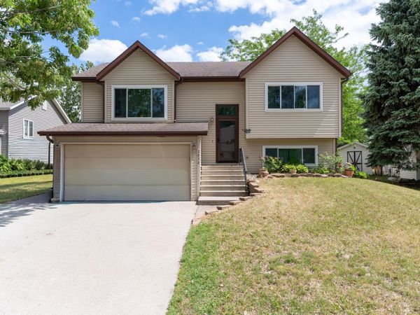 2858 26th Street Circle S, Moorhead, MN 56560