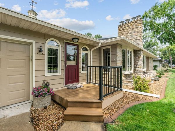 719 Park Avenue, Hamburg, MN 55339