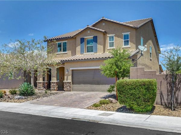 1516 Deep Valley Avenue, North Las Vegas, NV 89084