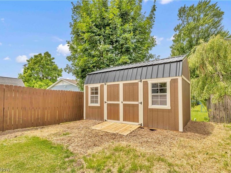 137 N Vine Street, Medina, OH 44256 Photo 7