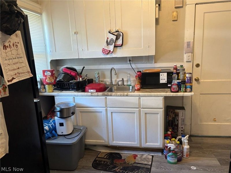 661 E 127th Street, Cleveland, OH 44108 Photo 9