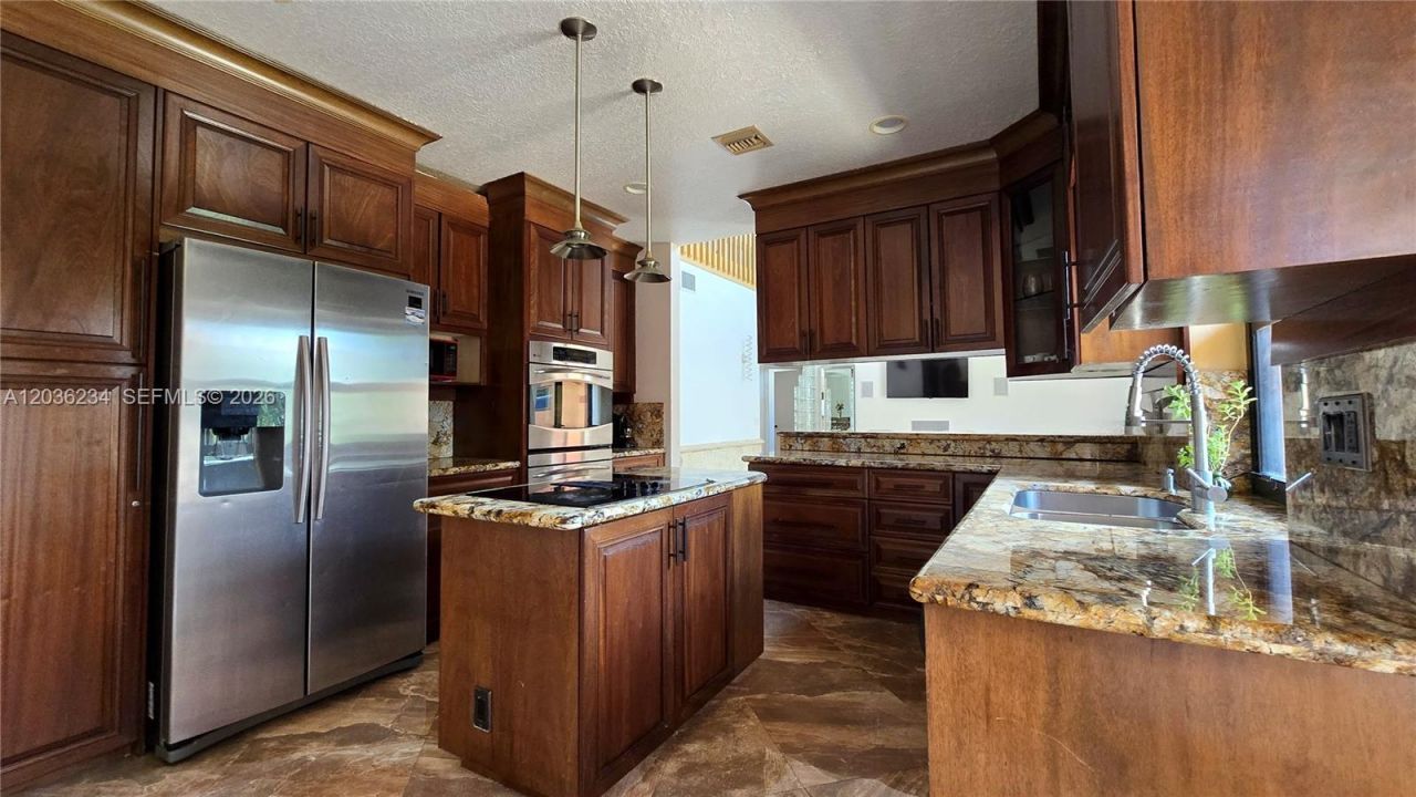 741 Tyler St , Hollywood, FL 33019 Photo