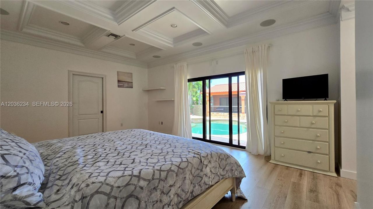 741 Tyler St , Hollywood, FL 33019 Photo