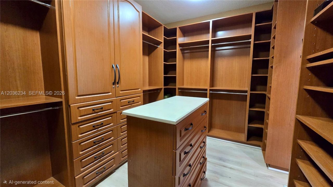 741 Tyler St , Hollywood, FL 33019 Photo