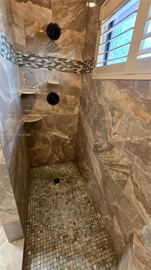 741 Tyler St , Hollywood, FL 33019 Photo