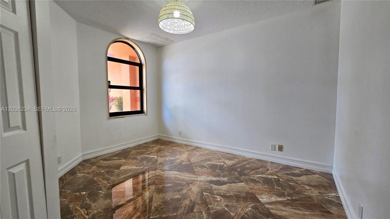 741 Tyler St , Hollywood, FL 33019 Photo
