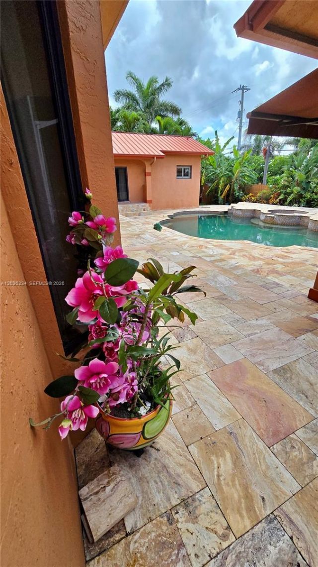 741 Tyler St , Hollywood, FL 33019 Photo