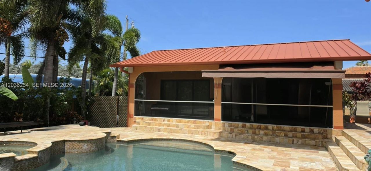 741 Tyler St , Hollywood, FL 33019 Photo