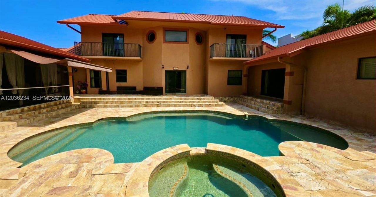 741 Tyler St , Hollywood, FL 33019 Photo