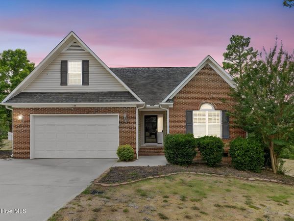 108 Camberly Lane , Aberdeen, NC 28315