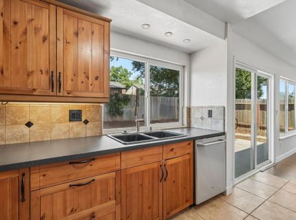 4941 Palm Ave, Sacramento, CA 95841 Photo