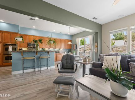 10770 Summer Glen Drive, Reno, NV 89521 Photo