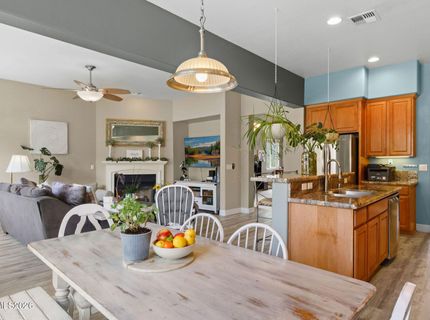 10770 Summer Glen Drive, Reno, NV 89521 Photo