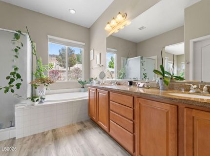 10770 Summer Glen Drive, Reno, NV 89521 Photo