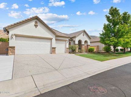10770 Summer Glen Drive, Reno, NV 89521 Photo