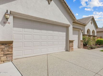 10770 Summer Glen Drive, Reno, NV 89521 Photo