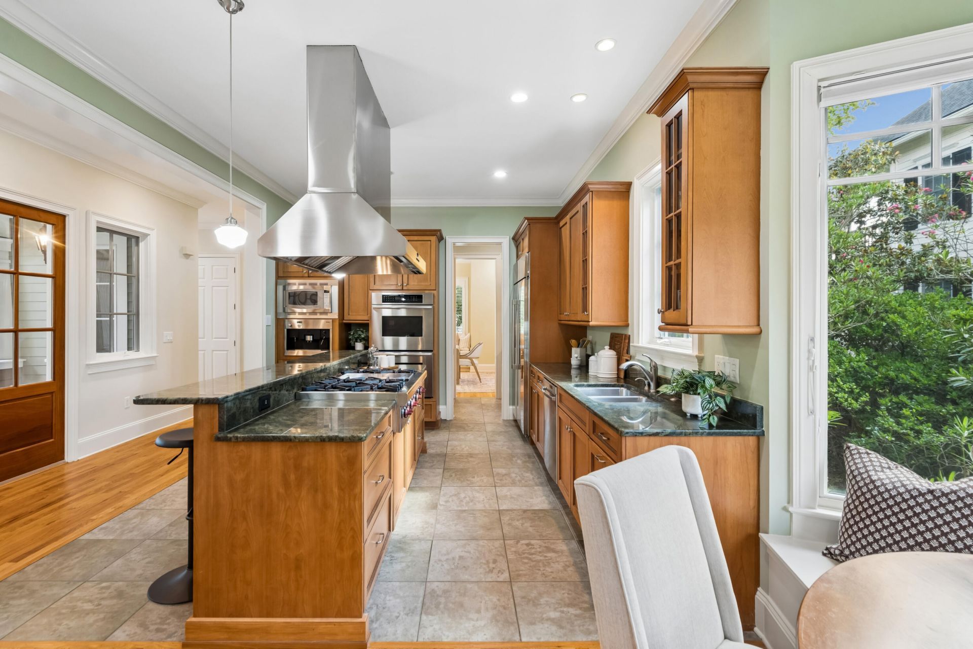 67 Delahow Street Photo 31
