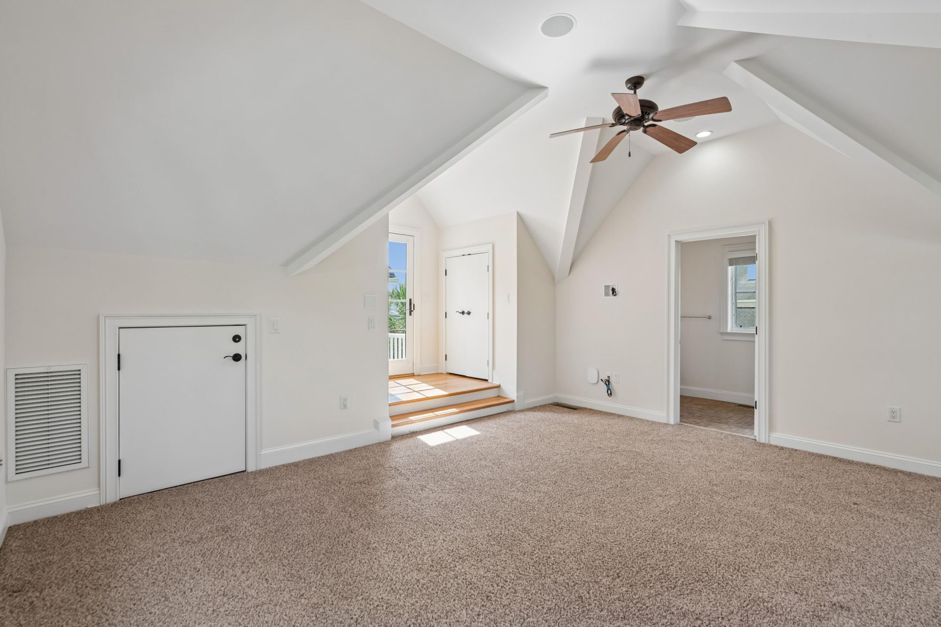 67 Delahow Street Photo 87