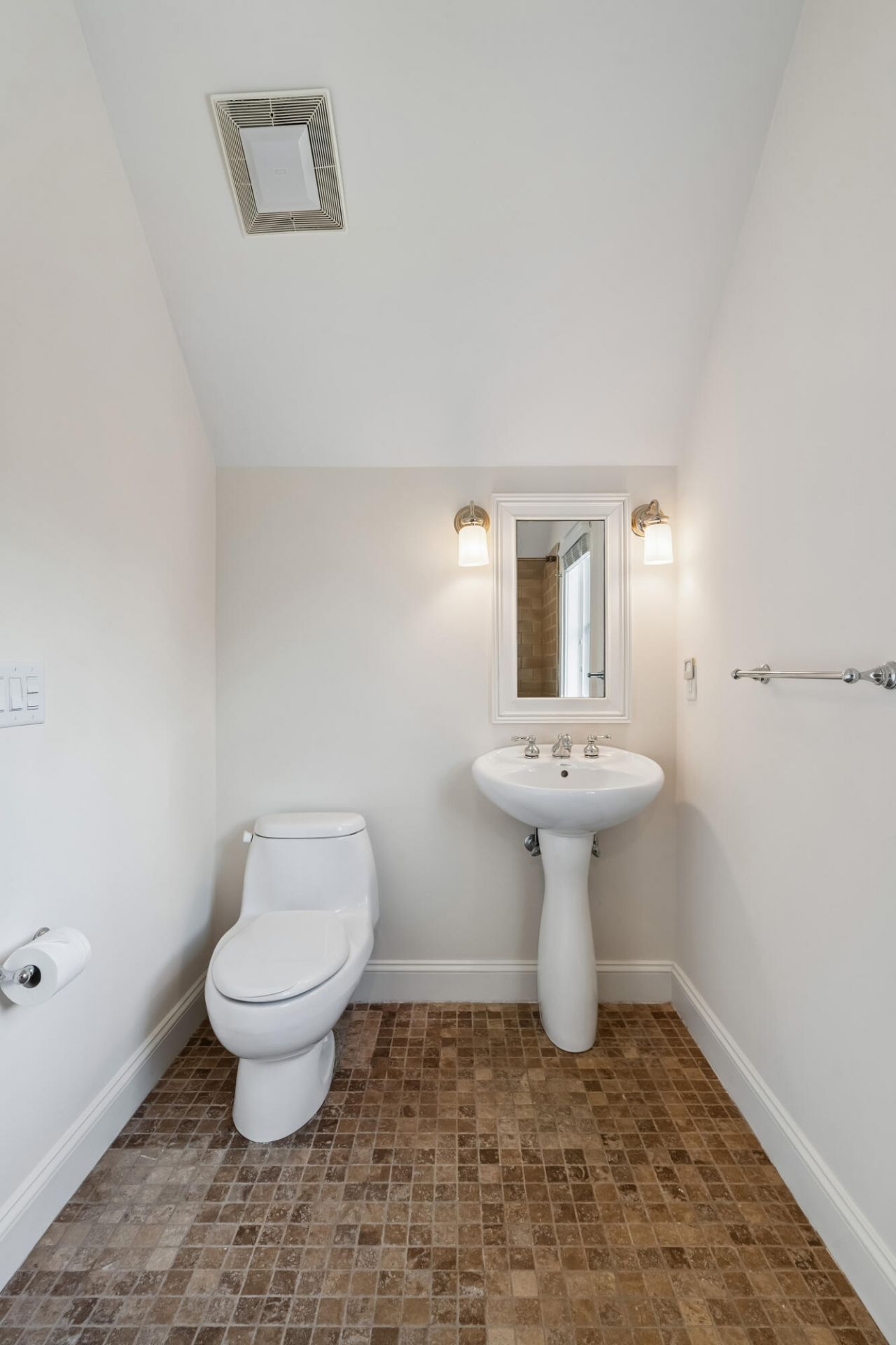 67 Delahow Street Photo 88