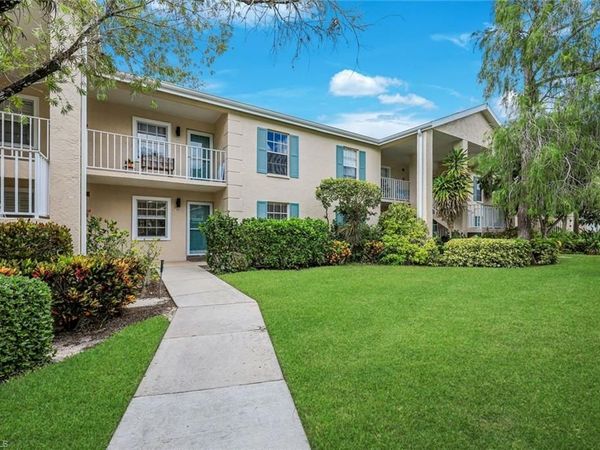1702 Kings Lake BLVD, Unit 102, NAPLES, FL 34112