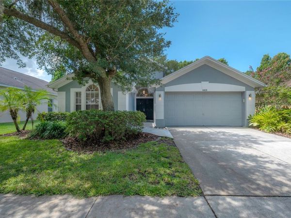 11820 EASTHAMPTON DRIVE , TAMPA, FL 33626