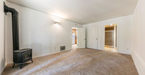 11848 Snowpeak Way, Truckee, CA 96161 Photo