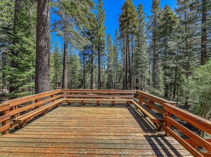 11848 Snowpeak Way, Truckee, CA 96161 Photo