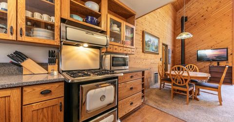 11848 Snowpeak Way, Truckee, CA 96161 Photo