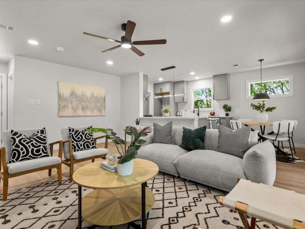 5204 Emerald Forest DR , Austin, TX 78745