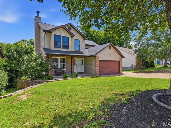 2258 Parkton Way , Barnhart, MO 63012