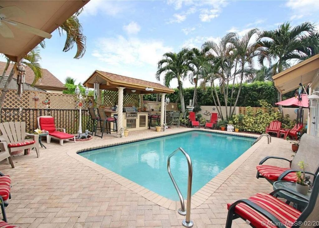 16657 Redwood Way, Weston, FL 33326 Photo