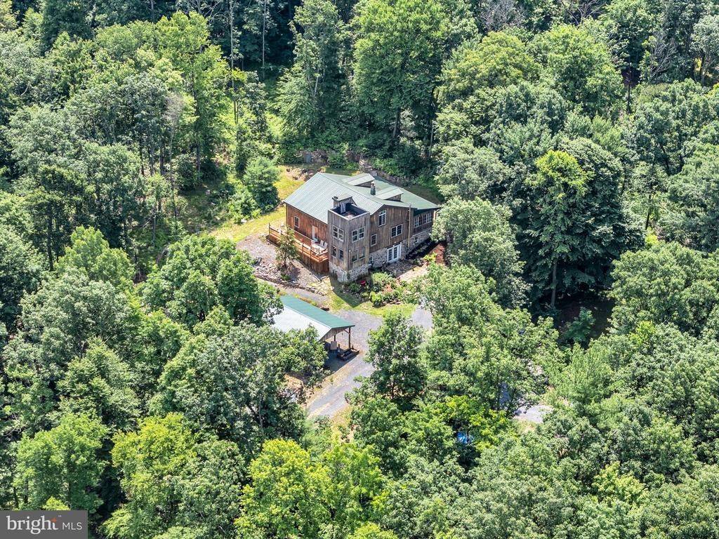 121 RAVINE LN, NEWPORT, PA 17074